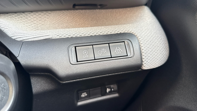 Citroen C3 Aircross 1.2 Turbo Plus 5dr Petrol Hatchback - Image 31
